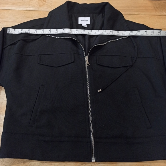 Nine West Women's Dull Black Soft Utility Crop Jacket - Sizes S - Picture 12 of 16